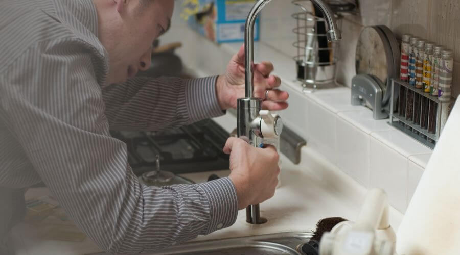 Professional Tankless Water Heater Installation in Plains, TX